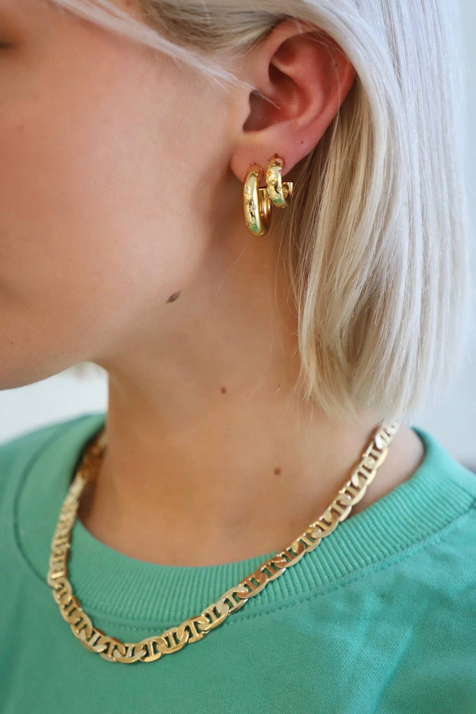 PENNY CZ STAR HOOP: Silver