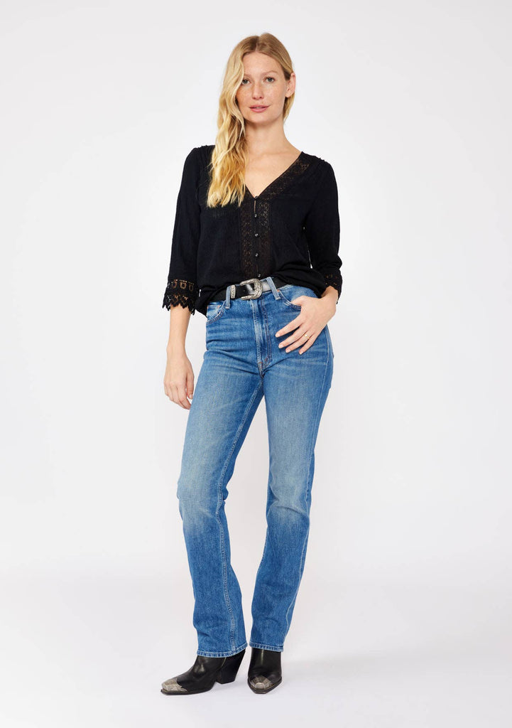 Ellie Sleeve V-Neck Button Down Blouse : Vanilla