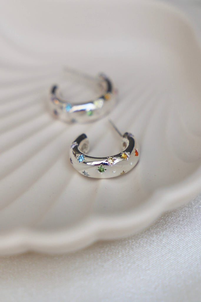 PENNY CZ STAR HOOP: Silver