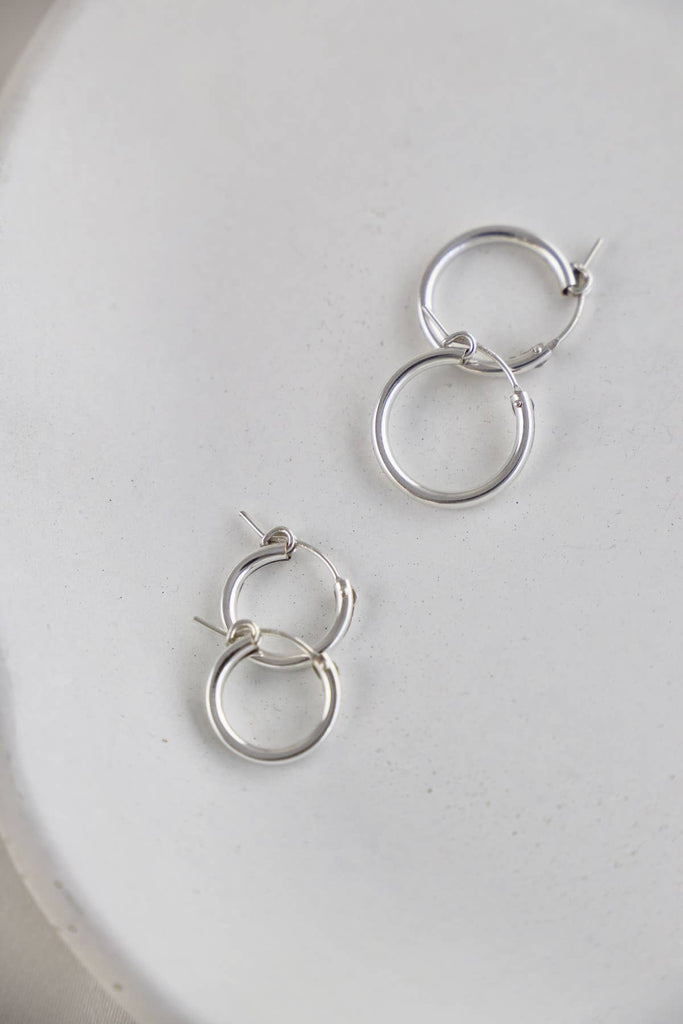 THE SILVER STANDARD HOOPS: SMALL / STERLING SILVER