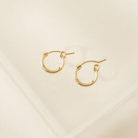 Gold Filled 13 mm Wire Hoop earrings