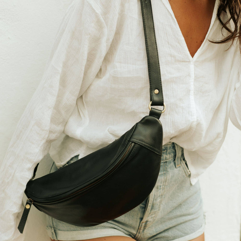 BRAND MANDRN FANNY BAGS
