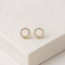 Halo Stud earrings gold